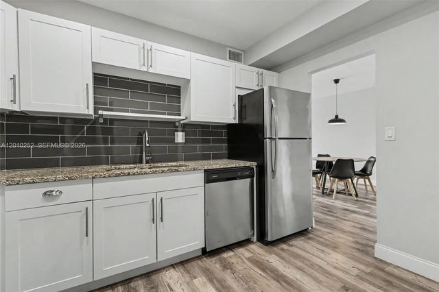 3 of 43 - 500 Bayview Drive #727, Sunny Isles Beach, FL