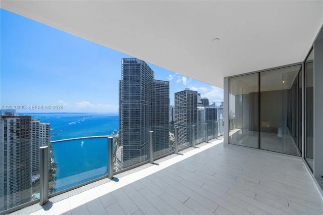 4 of 89 - 300 Biscayne Blvd Way #3503c, Miami, FL