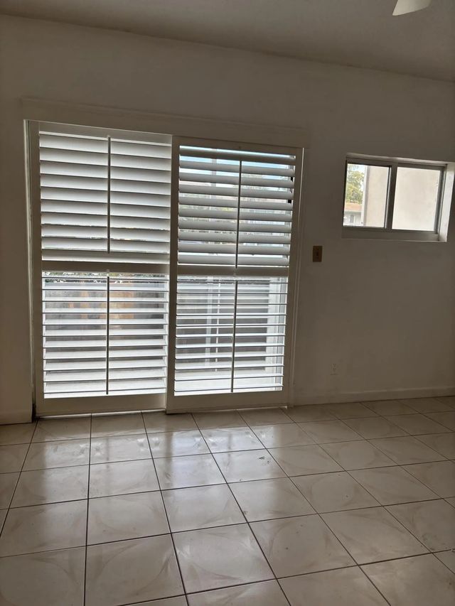 4 of 16 - 223 Coventry J #223, West Palm Beach, FL