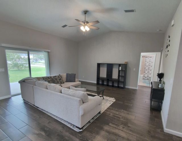 5 of 45 - 2202 Se Lucaya Street, Port St. Lucie, FL