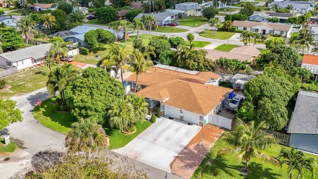 3 of 82 - 3119 Indian Trail, Lake Worth, FL