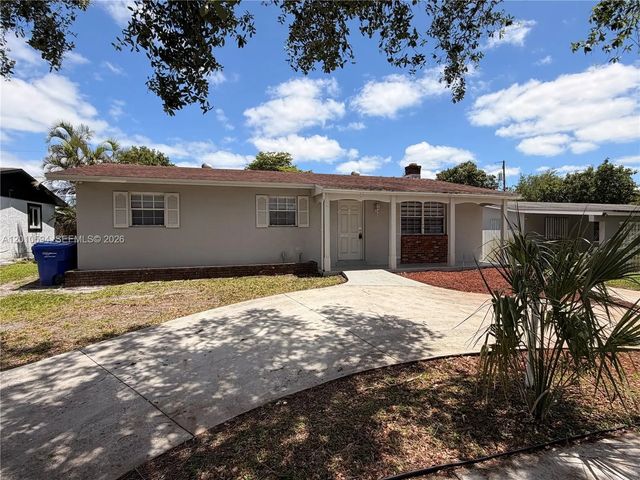2 of 30 - 3011 N 74th Avenue, Hollywood, FL