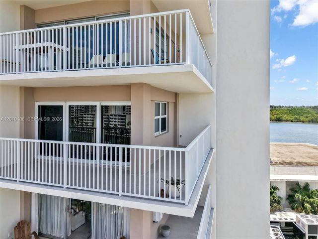 5 of 50 - 300 Bayview Drive #605, Sunny Isles Beach, FL