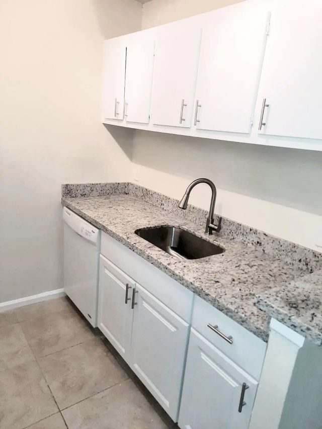 2 of 22 - 1500 N Congress Avenue #b29, West Palm Beach, FL