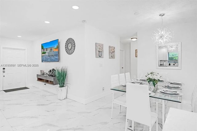 2 of 15 - 2338 Fillmore Street #2a, Hollywood, FL
