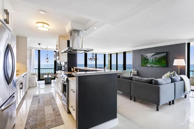 3 of 33 - 5510 N Ocean Drive #12a, Singer Island, FL