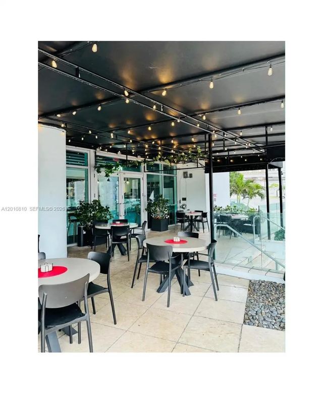 900 N Biscayne Boulevard #r105, Miami