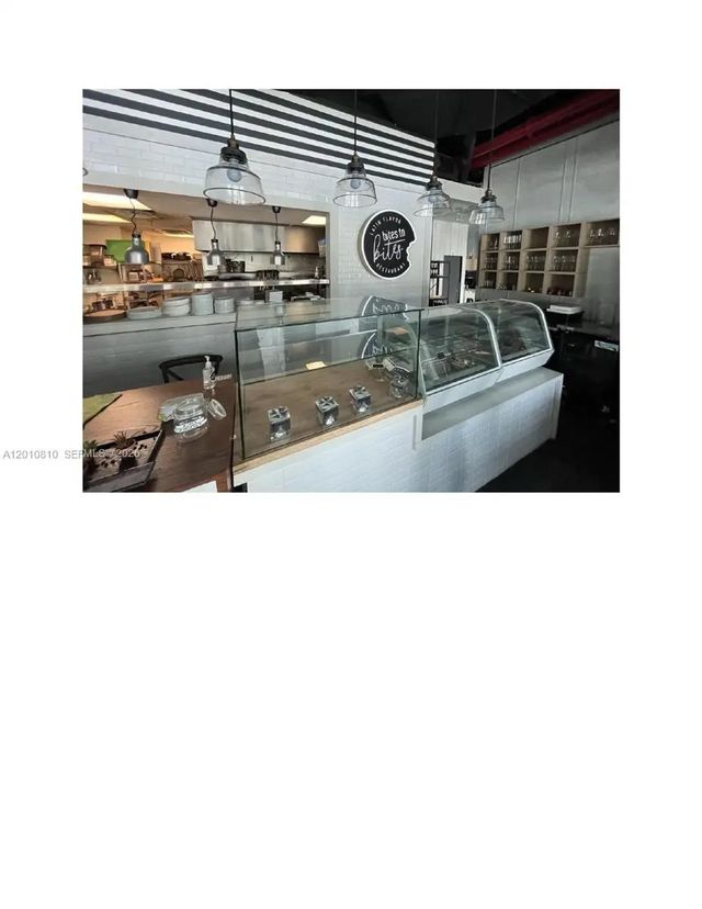 2 of 7 - 900 N Biscayne Boulevard #r105, Miami, FL