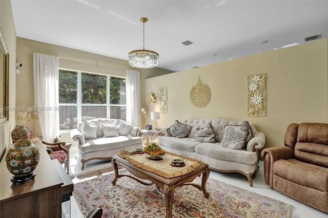 4 of 45 - 4286 Nw 42nd Terrace, Coconut Creek, FL