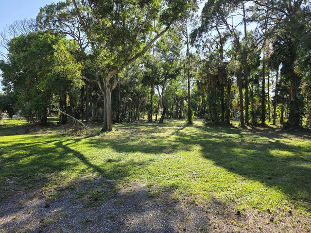 2 of 3 - 4753 123rd Trail N, The Acreage, FL