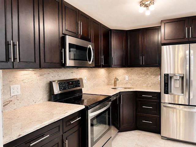 2 of 27 - 7000 Nw 17th Street #203, Plantation, FL