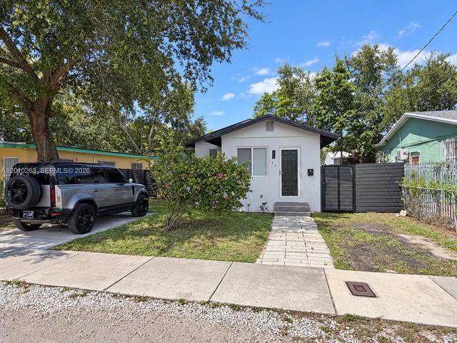 135 Nw 68th Street, Miami