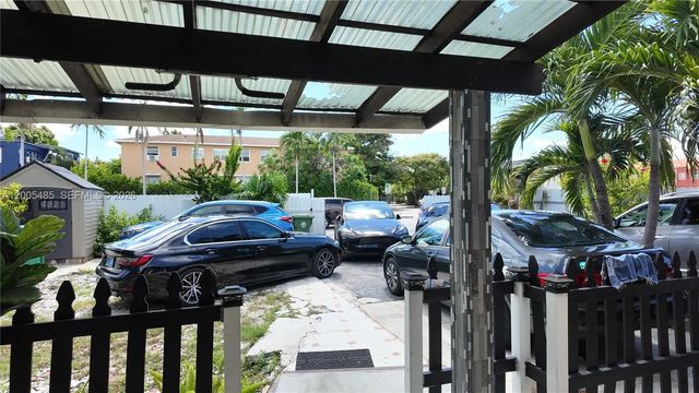 2 of 2 - 1410 Sw 22nd Avenue, Miami, FL