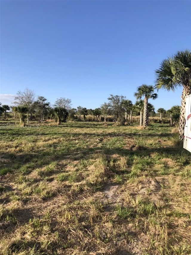 3 of 12 - Xxxx Sw Xxxx Amaryllis Avenue, Indiantown, FL