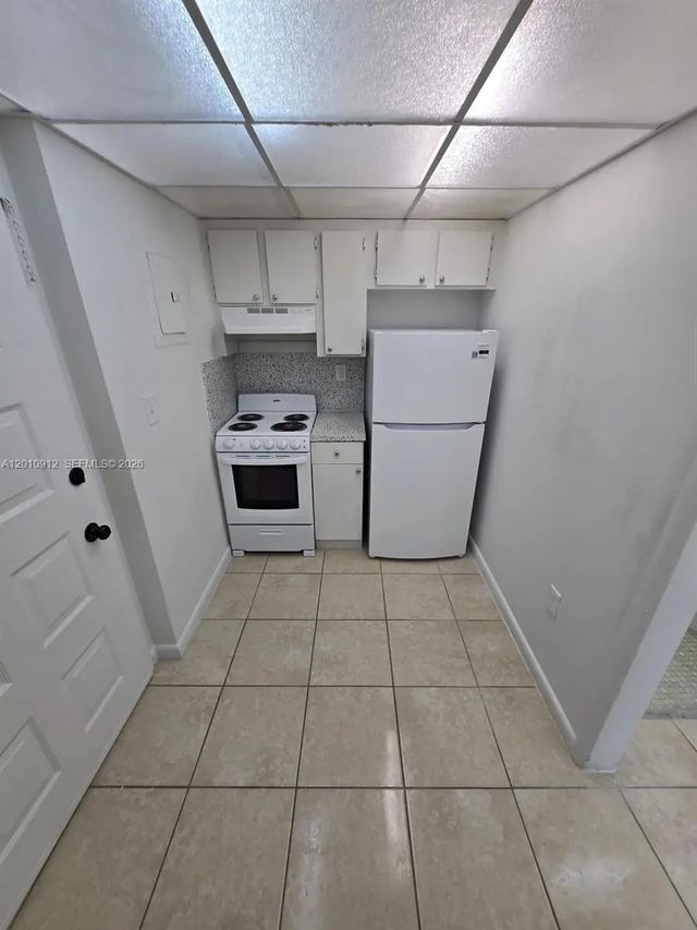 6980 Nw 186th Street #3-227a, Hialeah