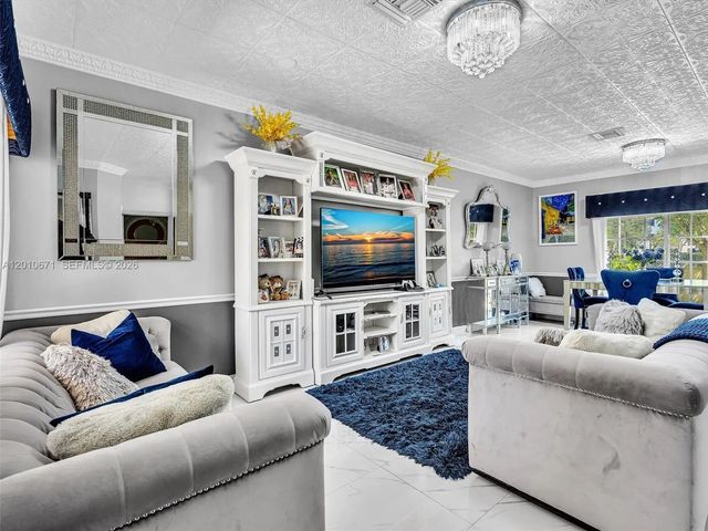 5 of 42 - 7659 N Stonecreek Circle, Davie, FL
