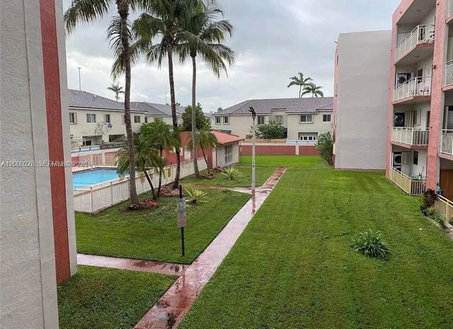 2 of 26 - 8425 Nw 8th Street #306, Miami, FL