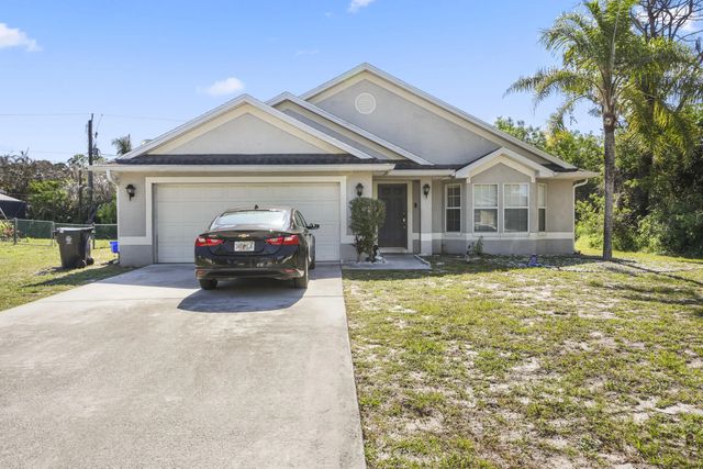 3 of 10 - 609 Nw Cardinal Drive, Port St. Lucie, FL