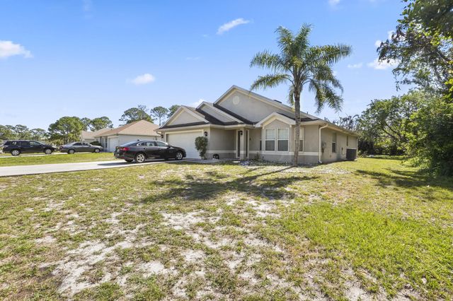 5 of 10 - 609 Nw Cardinal Drive, Port St. Lucie, FL