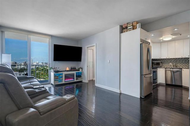 5 of 42 - 2829 Indian Creek Drive #1209, Miami Beach, FL
