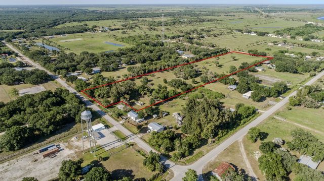 1100 Red Barn Rd N W, Moore Haven