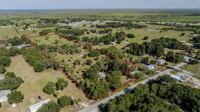 2 of 31 - 1100 Red Barn Rd N W, Moore Haven, FL