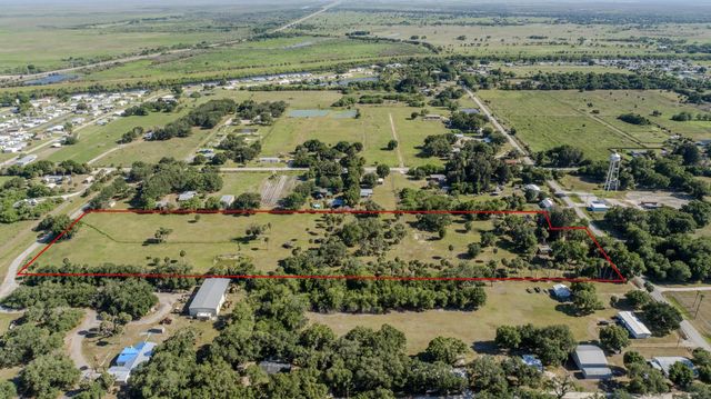 4 of 31 - 1100 Red Barn Rd N W, Moore Haven, FL