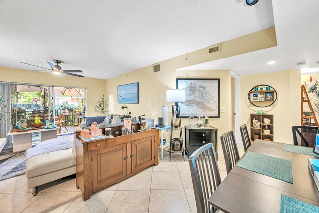 2 of 29 - 2119 Se 10th Avenue #901, Fort Lauderdale, FL
