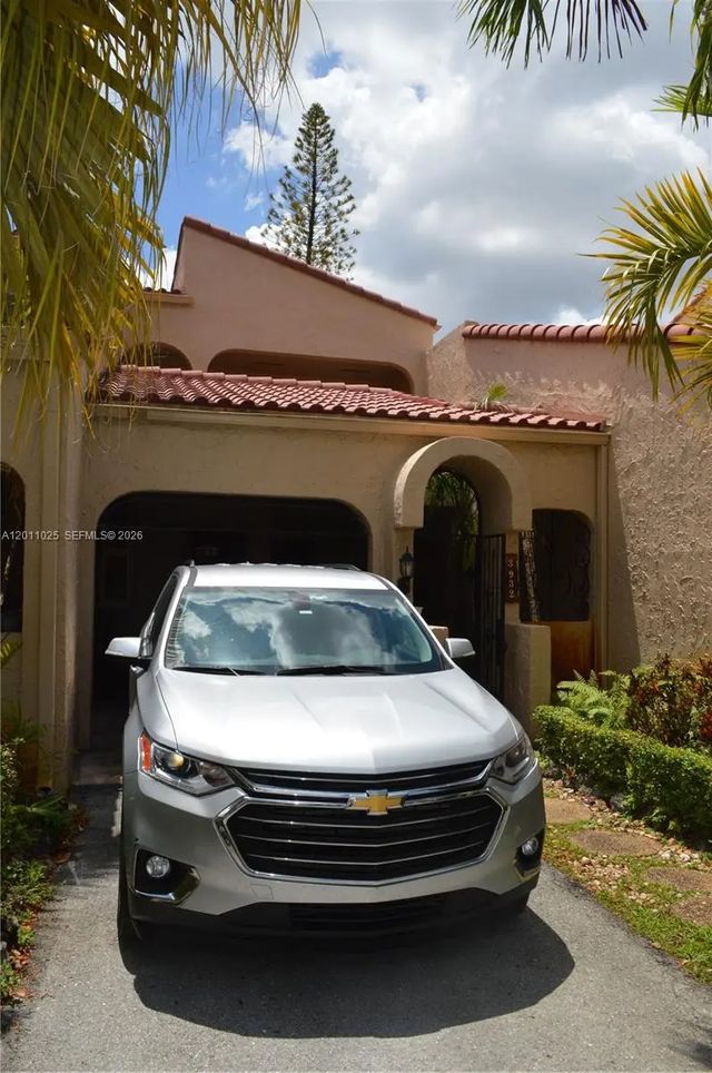 2 of 45 - 3932 Estepona Avenue #7d5, Doral, FL