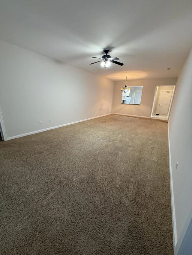 4 of 18 - 20 Harbour Isle Drive W #ph01, Fort Pierce, FL