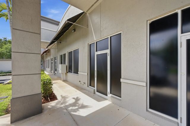 3 of 30 - 4650-44 Coral Ridge Drive #4650-44, Coral Springs, FL