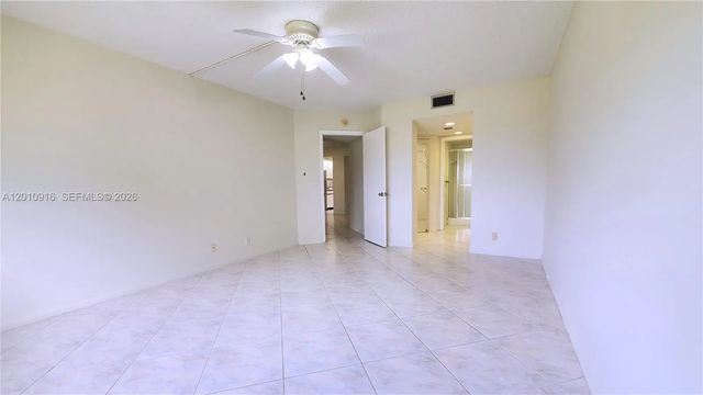 4 of 30 - 901 Sw 128th Avenue #311e, Pembroke Pines, FL