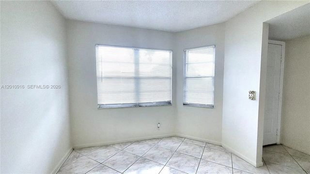 5 of 30 - 901 Sw 128th Avenue #311e, Pembroke Pines, FL
