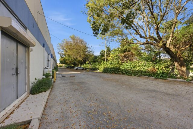 2 of 2 - 132-134 N Federal Highway, Deerfield Beach, FL
