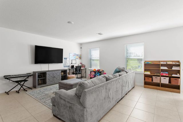 4 of 41 - 10930 Sw Vasari Way, Port St. Lucie, FL