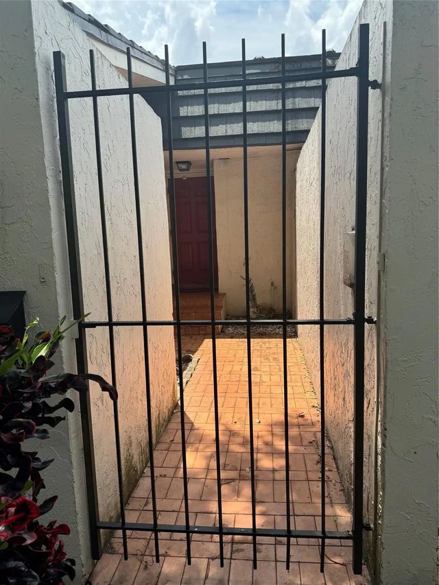 3 of 20 - 455 Nw 68th Avenue #702, Plantation, FL