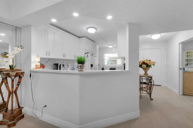 2 of 39 - 23247 N Barwood Ln Lane N #305, Boca Raton, FL