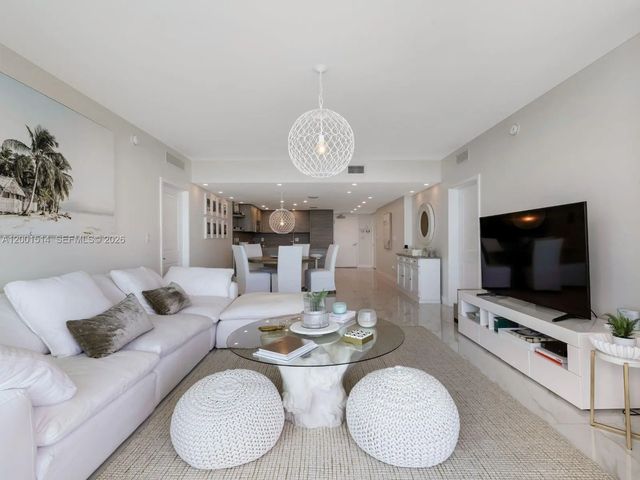 5 of 33 - 400 Sunny Isles Boulevard #1416, Sunny Isles Beach, FL