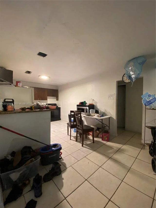 4 of 12 - 3956 Nw 182nd Lane, Miami Gardens, FL