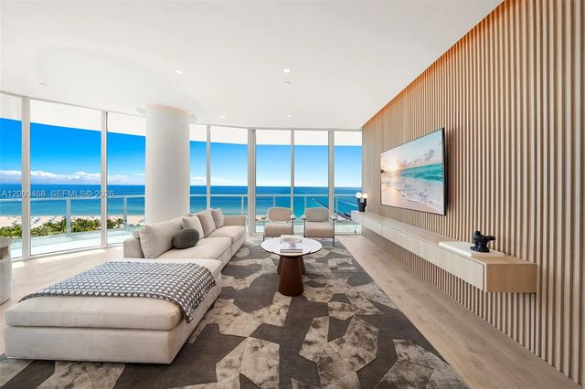 5 of 55 - 100 S Pointe Drive #1206, Miami Beach, FL
