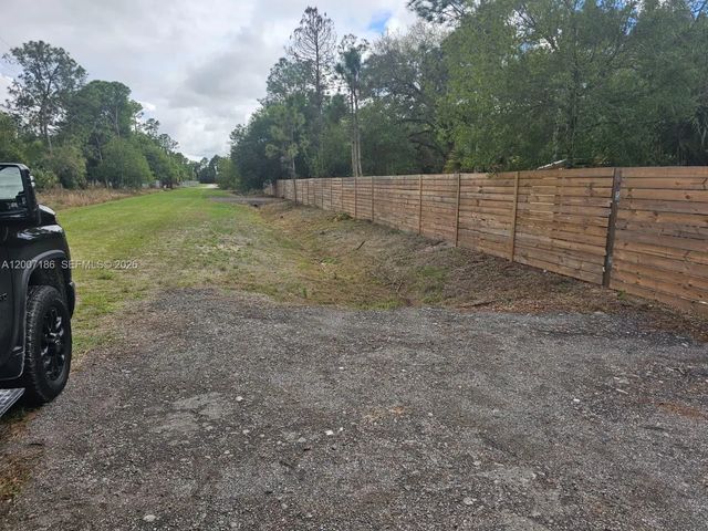 820 & 830 S Jasmine Street, Clewiston