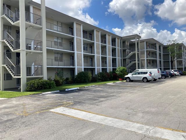 4 of 28 - 2998 Nw 48th Terrace #332, Lauderdale Lakes, FL
