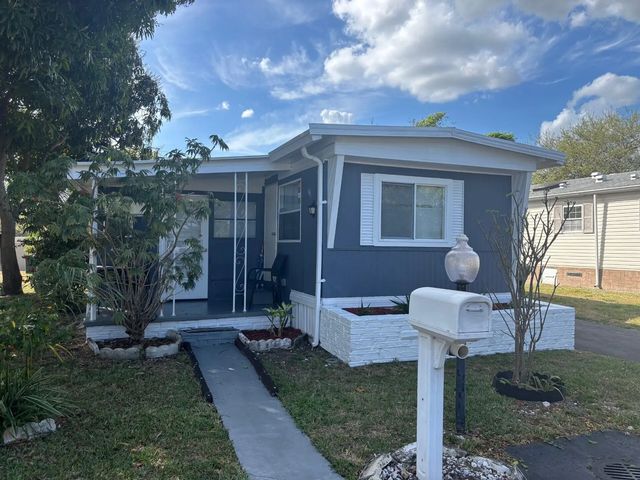 6931 Nw 45th Terrace, Coconut Creek
