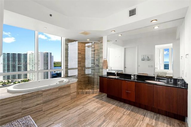 4 of 85 - 15901 Collins Avenue #1206, Sunny Isles Beach, FL