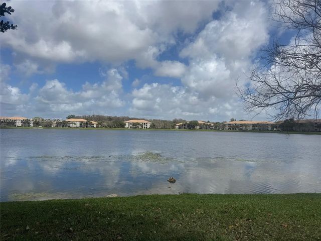 5 of 47 - 5065 Wiles Road #103, Coconut Creek, FL