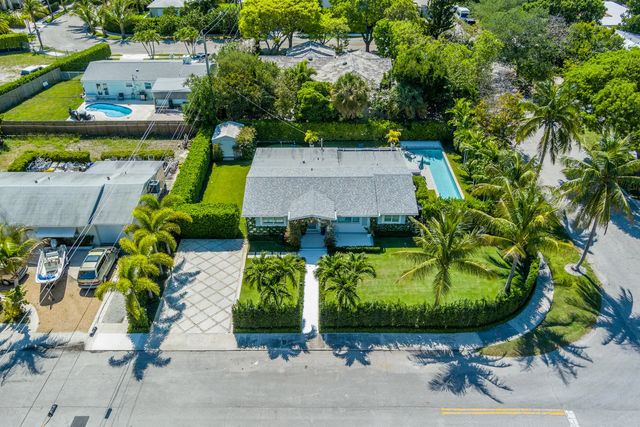 5 of 15 - 8001 Arlington Place, West Palm Beach, FL