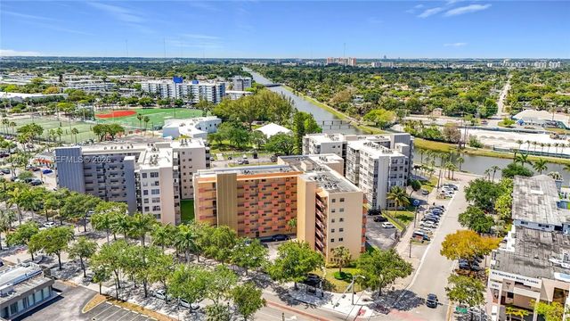 16400 Ne 17th Avenue #206, North Miami Beach