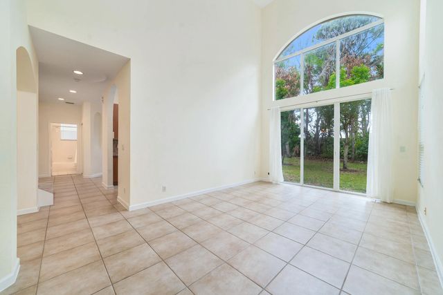 4 of 52 - 6004 Spring Lake Terrace, Fort Pierce, FL