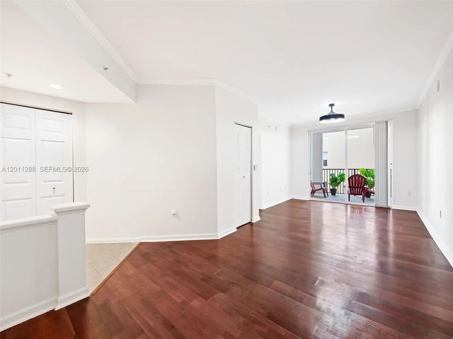 4 of 17 - 17100 N Bay Road #1614, Sunny Isles Beach, FL