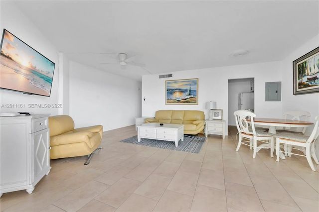 5 of 45 - 710 N Ocean Boulevard #511, Pompano Beach, FL